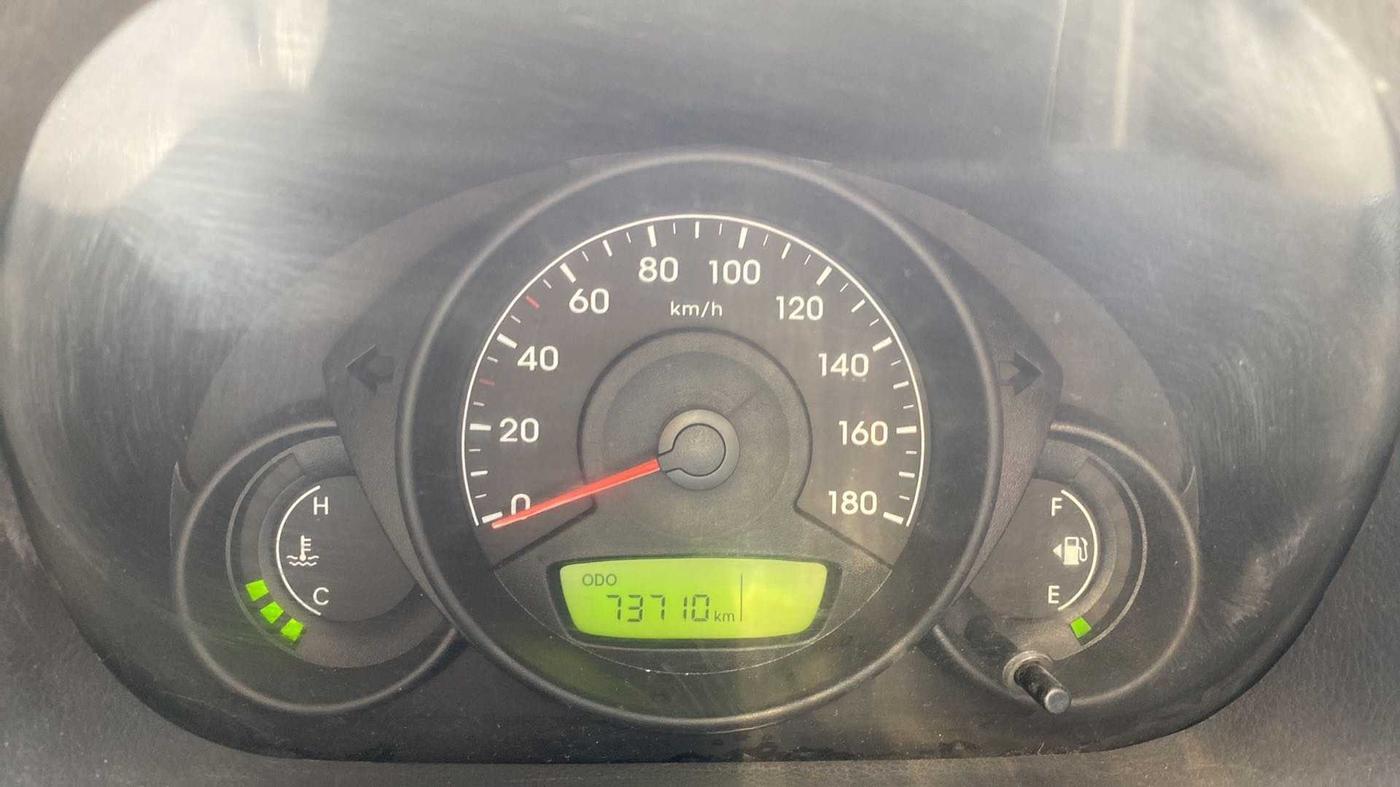 2016 Hyundai Eon ERA +, CNG, Manual, 73,692 km, Odometer Image
