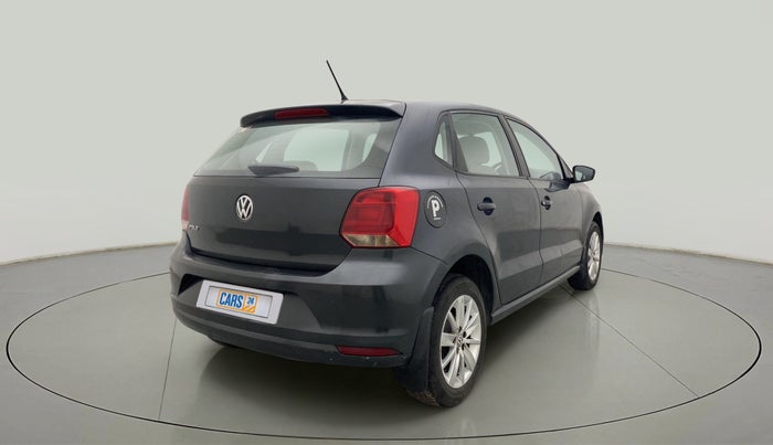2016 Volkswagen Polo HIGHLINE1.2L, Petrol, Manual, 55,832 km, Right Back Diagonal