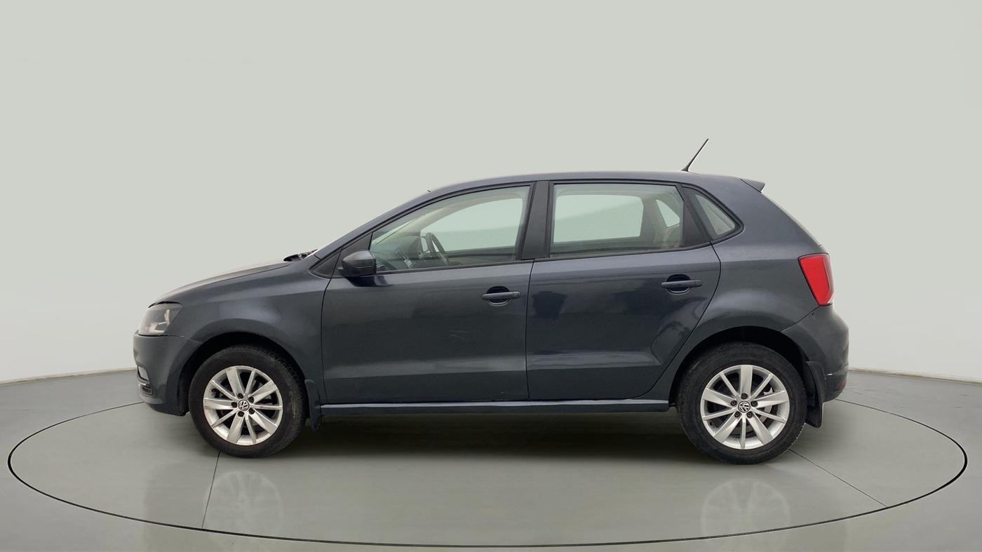2016 Volkswagen Polo HIGHLINE1.2L, Petrol, Manual, 55,832 km, Left Side