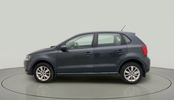 2016 Volkswagen Polo HIGHLINE1.2L, Petrol, Manual, 55,832 km, Left Side
