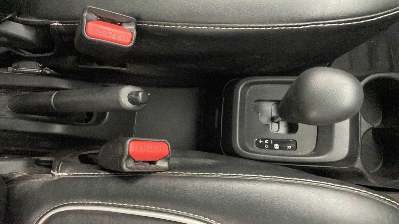 2019 Maruti S PRESSO VXI PLUS AMT, Petrol, Automatic, 27,437 km, Gear Lever