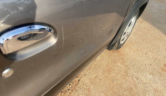2018 Renault Kwid RXL, Petrol, Manual, 45,146 km, Driver-side door - Minor scratches
