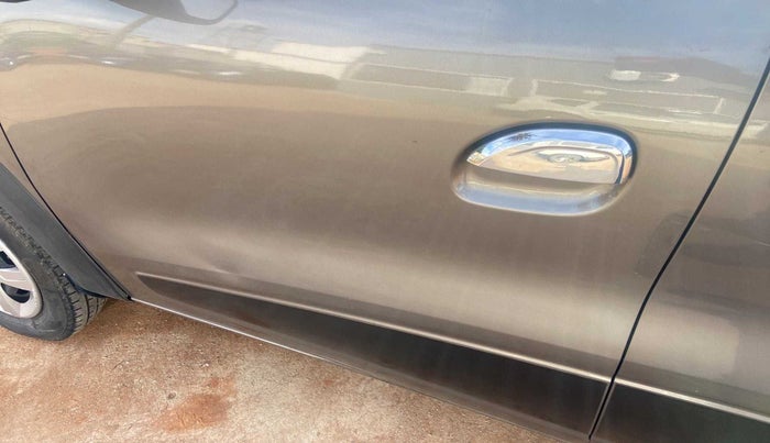 2018 Renault Kwid RXL, Petrol, Manual, 45,146 km, Front passenger door - Minor scratches