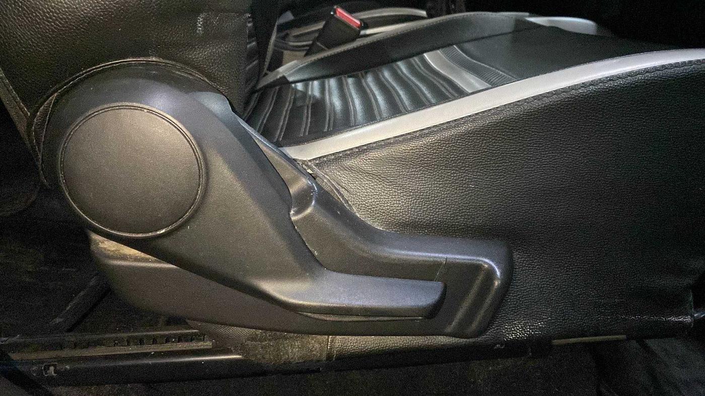 2018 Maruti Baleno DELTA PETROL 1.2, Petrol, Manual, 52,005 km, Driver Side Adjustment Panel