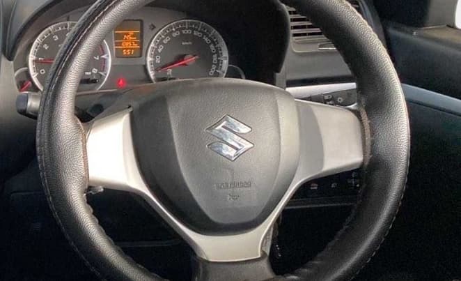 2017 Maruti Swift VXI O, Petrol, Manual, 10,824 km, Steering Wheel Close Up