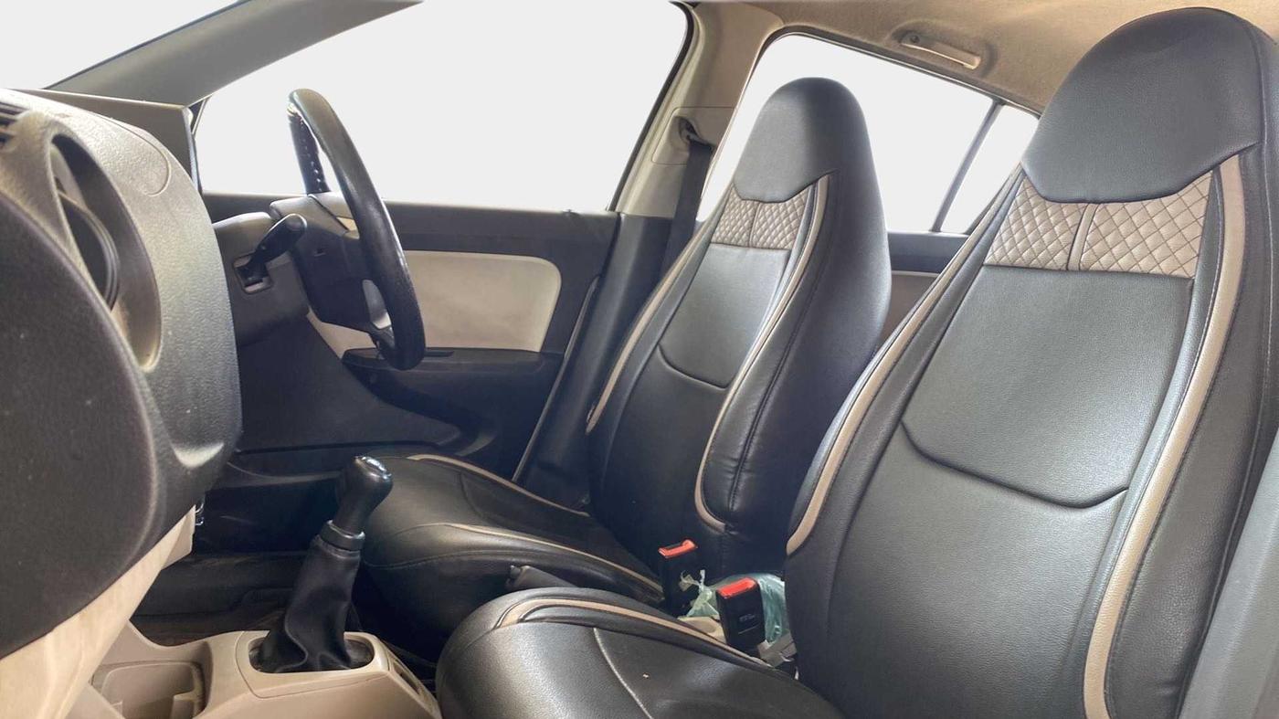 2020 Maruti Alto VXI, Petrol, Manual, 29,864 km, Right Side Front Door Cabin