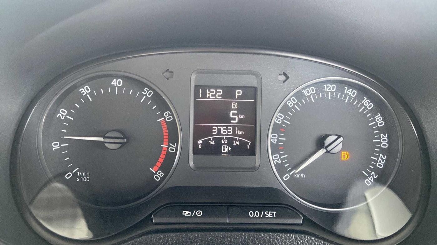 2020 Skoda Rapid AMBITION AT TSI, Petrol, Automatic, 37,603 km, Odometer Image