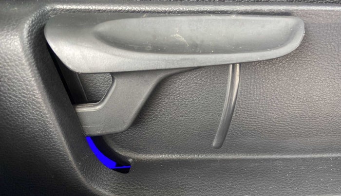 2020 Skoda Rapid AMBITION AT TSI, Petrol, Automatic, 37,603 km, Driver Side Adjustment Panel