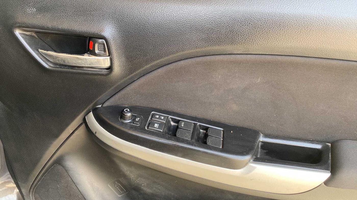 2018 Maruti Baleno DELTA PETROL 1.2, Petrol, Manual, 26,674 km, Driver Side Door Panels Control