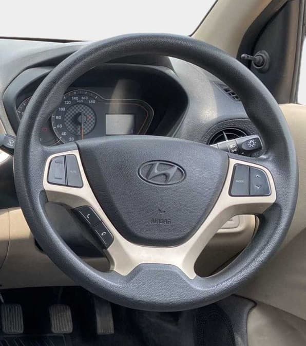2020 Hyundai NEW SANTRO MAGNA, Petrol, Manual, 29,027 km, Steering Wheel Close Up