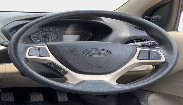 2020 Hyundai NEW SANTRO MAGNA, Petrol, Manual, 29,027 km, Steering Wheel Close Up