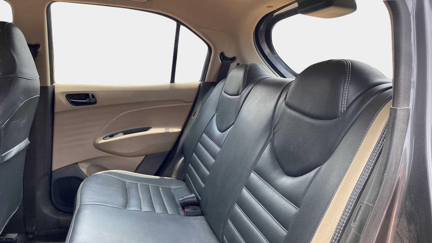 2020 Hyundai NEW SANTRO MAGNA, Petrol, Manual, 29,027 km, Right Side Rear Door Cabin