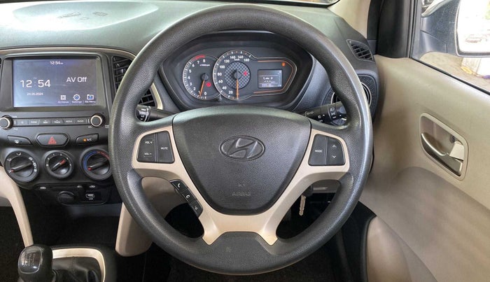 2018 Hyundai NEW SANTRO SPORTZ MT, CNG, Manual, 99,508 km, Steering Wheel Close Up