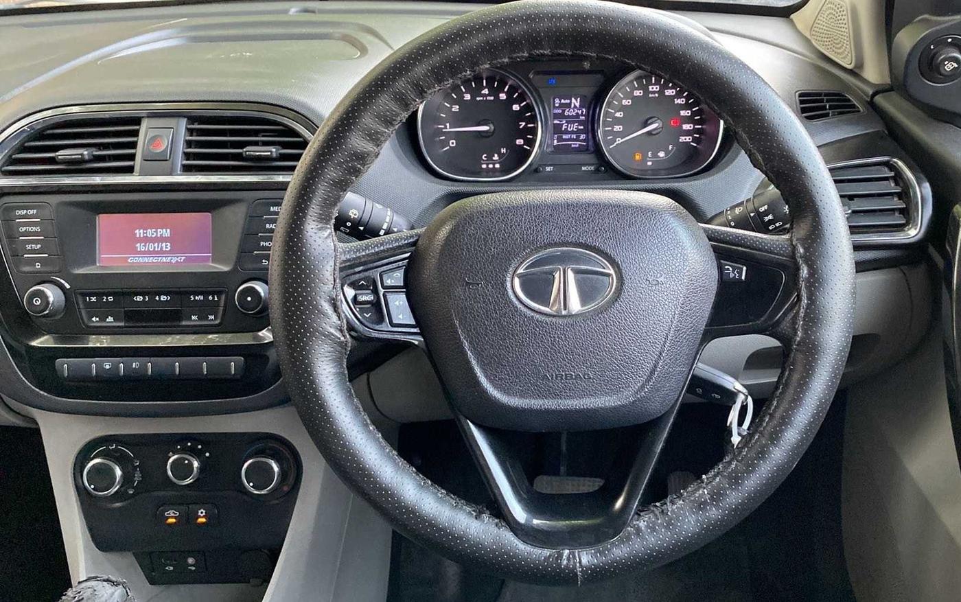 2018 Tata Tiago XZA PETROL, Petrol, Automatic, 60,237 km, Steering Wheel Close Up