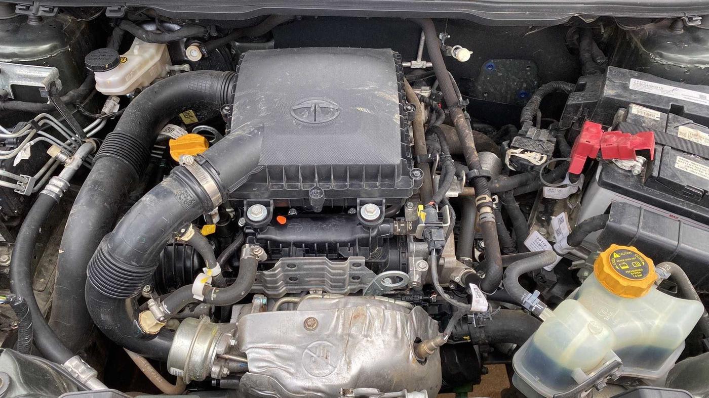 2022 Tata NEXON XZA PLUS (O) PETROL, Petrol, Automatic, 13,679 km, Open Bonet