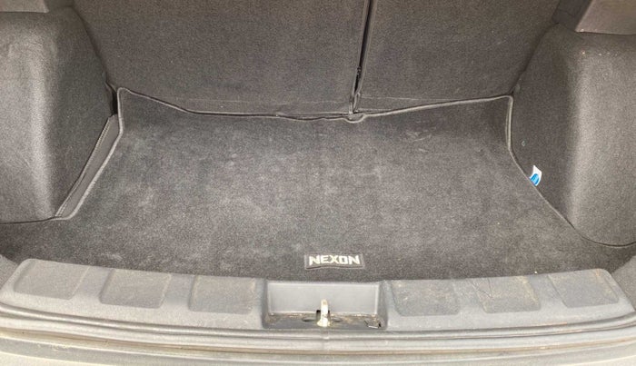 2022 Tata NEXON XZA PLUS (O) PETROL, Petrol, Automatic, 13,679 km, Boot Inside