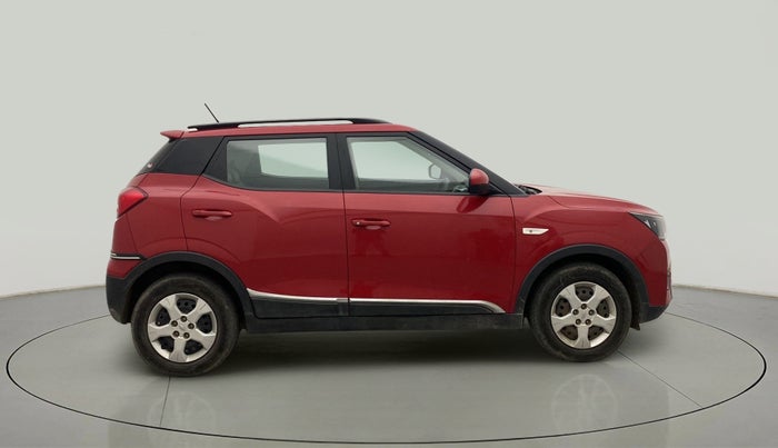 2019 Mahindra XUV300 W6 1.2 PETROL, Petrol, Manual, 38,833 km, Right Side View