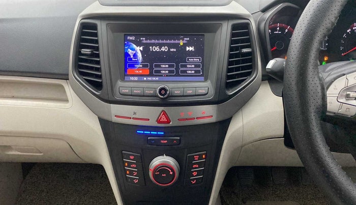 2019 Mahindra XUV300 W6 1.2 PETROL, Petrol, Manual, 38,833 km, Air Conditioner
