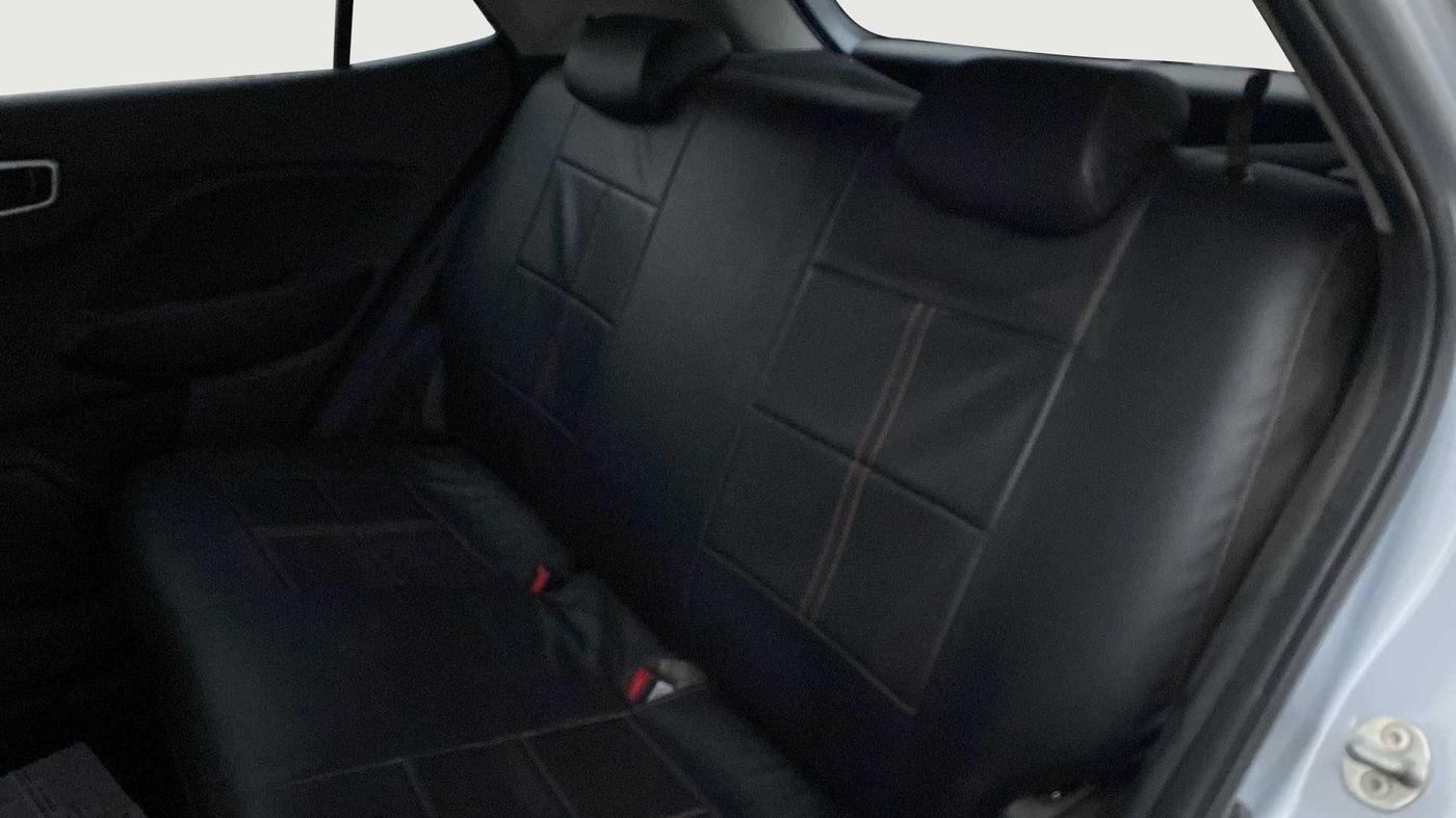 2021 Hyundai VENUE SX 1.0 TURBO, Petrol, Manual, 22,840 km, Right Side Rear Door Cabin