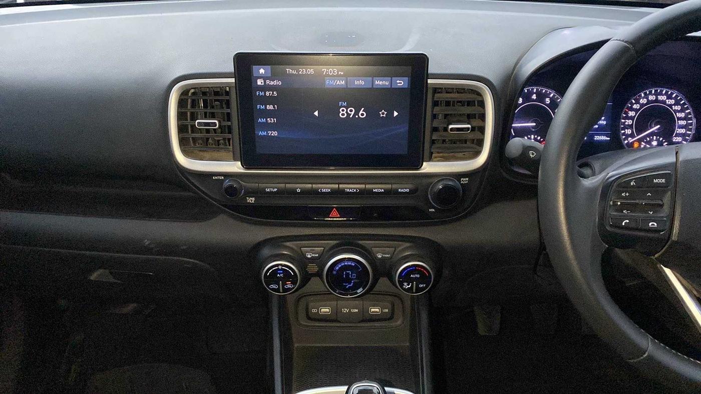 2021 Hyundai VENUE SX 1.0 TURBO, Petrol, Manual, 22,840 km, Air Conditioner