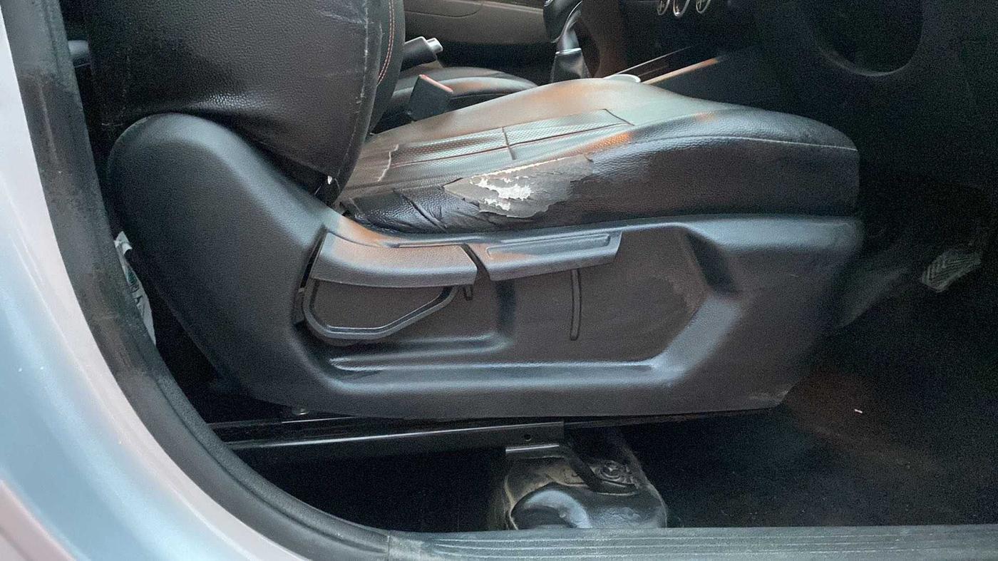 2021 Hyundai VENUE SX 1.0 TURBO, Petrol, Manual, 22,840 km, Driver Side Adjustment Panel