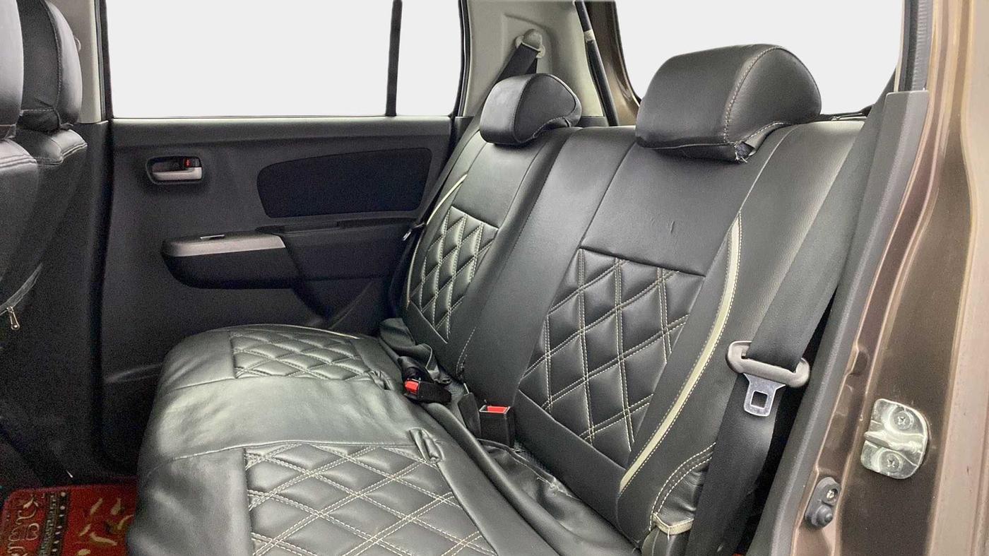 2012 Maruti Wagon R 1.0 VXI, Petrol, Manual, 63,729 km, Right Side Rear Door Cabin