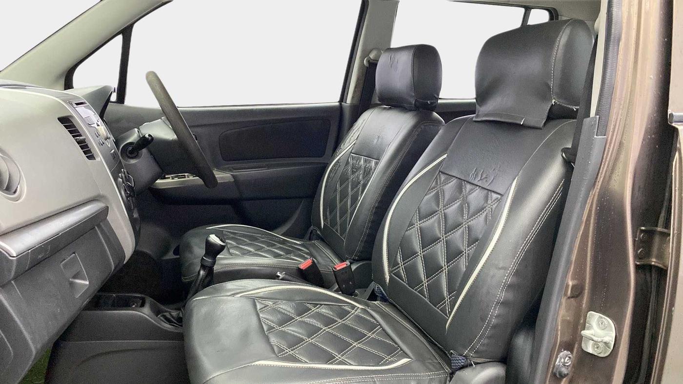 2012 Maruti Wagon R 1.0 VXI, Petrol, Manual, 63,729 km, Right Side Front Door Cabin