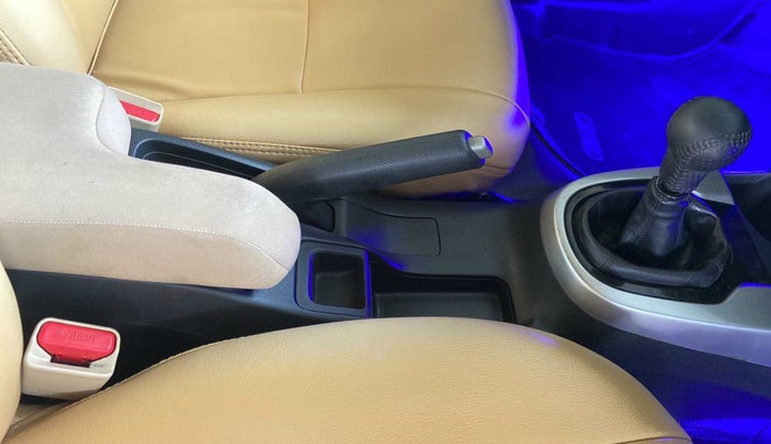 2018 Honda Jazz 1.2L I-VTEC VX, Petrol, Manual, 49,272 km, Gear Lever