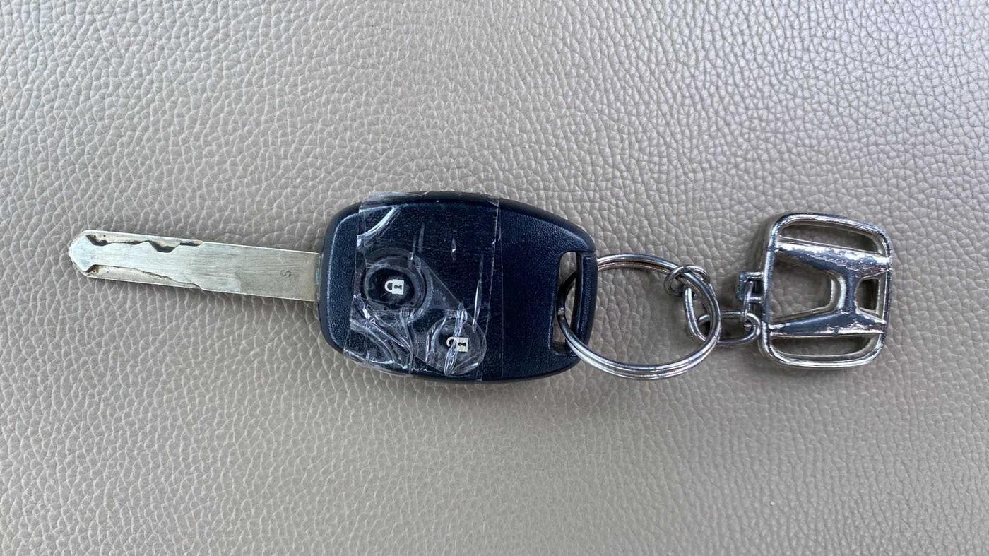 2013 Maruti Ertiga VXI, Petrol, Manual, 71,147 km, Key Close Up
