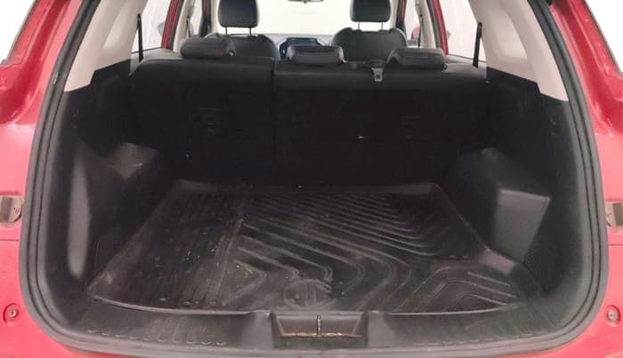 2019 MG HECTOR SHARP 1.5 DCT PETROL, Petrol, Automatic, 1,36,011 km, Boot Inside