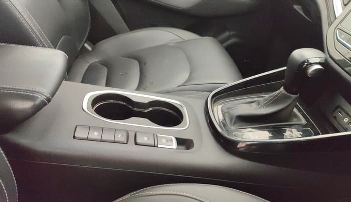 2019 MG HECTOR SHARP 1.5 DCT PETROL, Petrol, Automatic, 1,36,011 km, Gear Lever