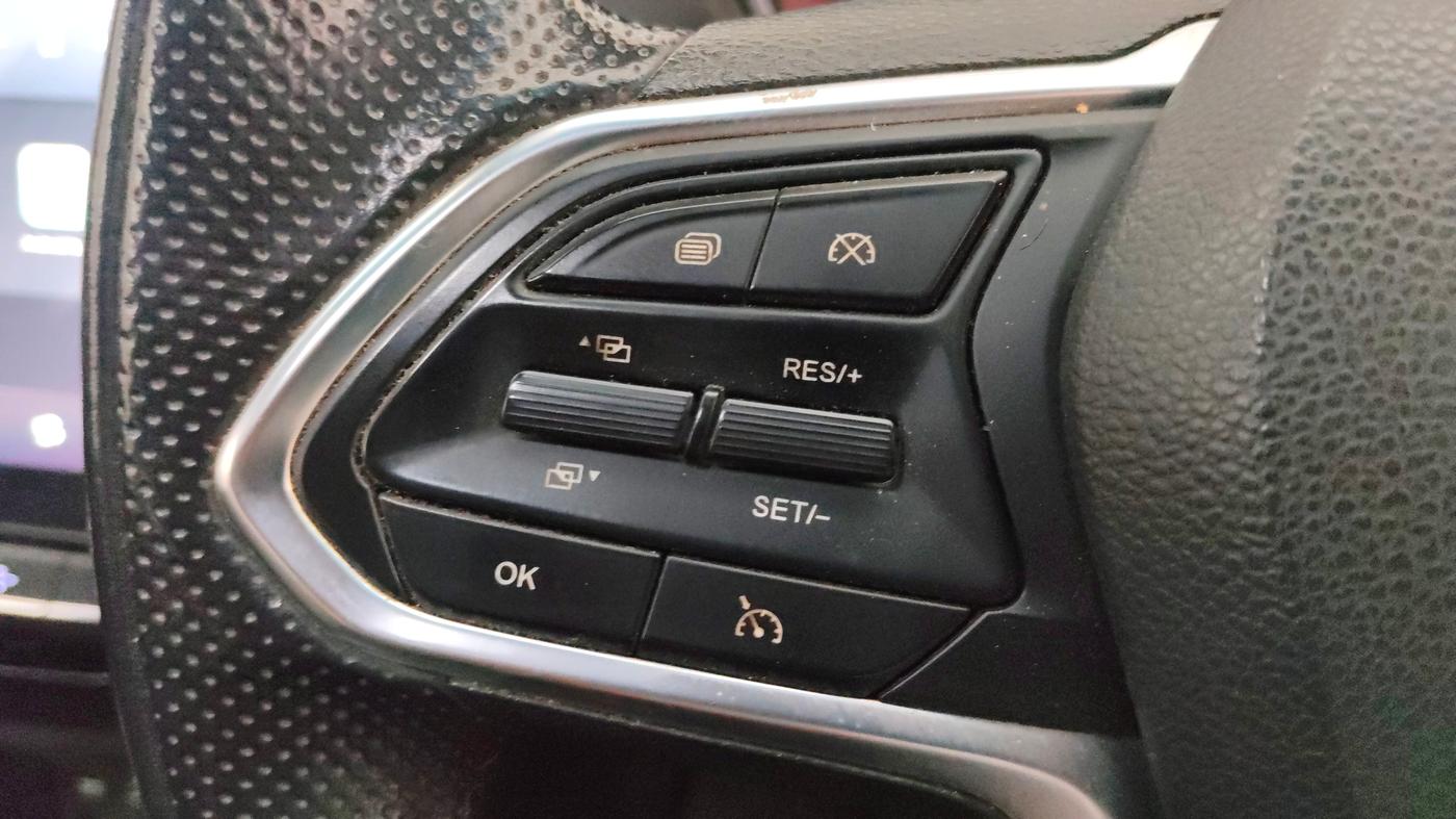 2019 MG HECTOR SHARP 1.5 DCT PETROL, Petrol, Automatic, 1,36,011 km, Adaptive Cruise Control