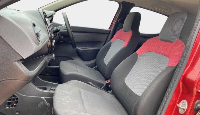 2019 Renault Kwid RXT 1.0 AMT, Petrol, Automatic, 11,581 km, Right Side Front Door Cabin