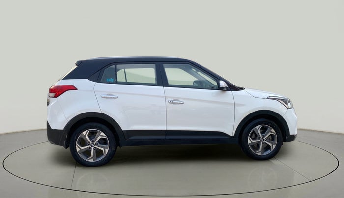 2018 Hyundai Creta SX 1.6 DIESEL DUAL TONE, Diesel, Manual, 65,617 km, Right Side View