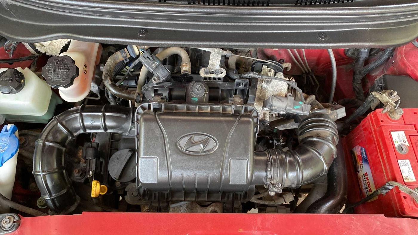 2016 Hyundai Eon MAGNA +, Petrol, Manual, 13,699 km, Open Bonet