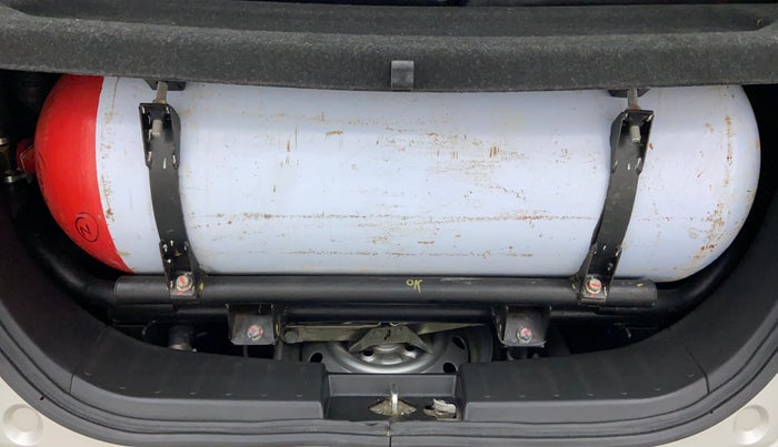 2014 Maruti Wagon R 1.0 LXI CNG, CNG, Manual, 33,071 km, Boot Inside