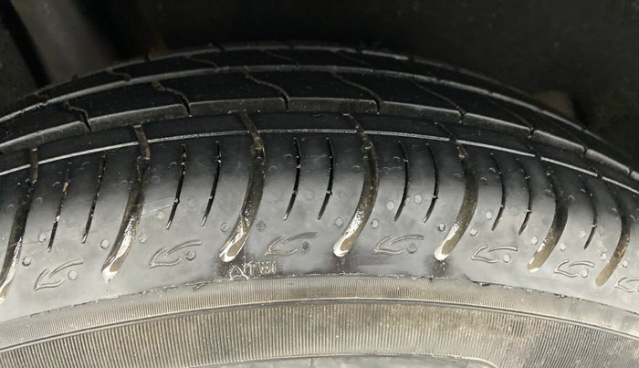 2020 Maruti Baleno DELTA PETROL 1.2, Petrol, Manual, 12,289 km, Right Rear Tyre Tread