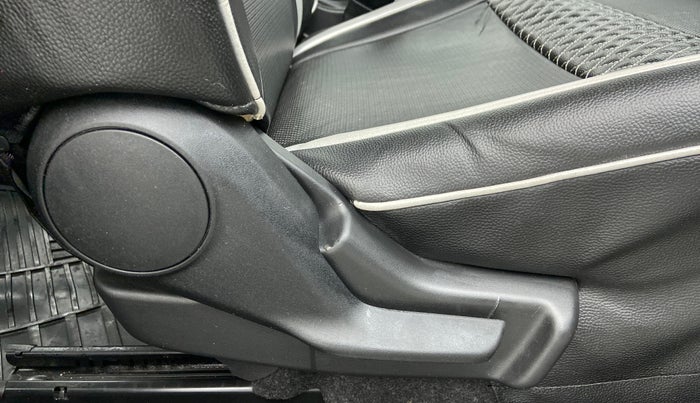 2020 Maruti Baleno DELTA PETROL 1.2, Petrol, Manual, 12,289 km, Driver Side Adjustment Panel