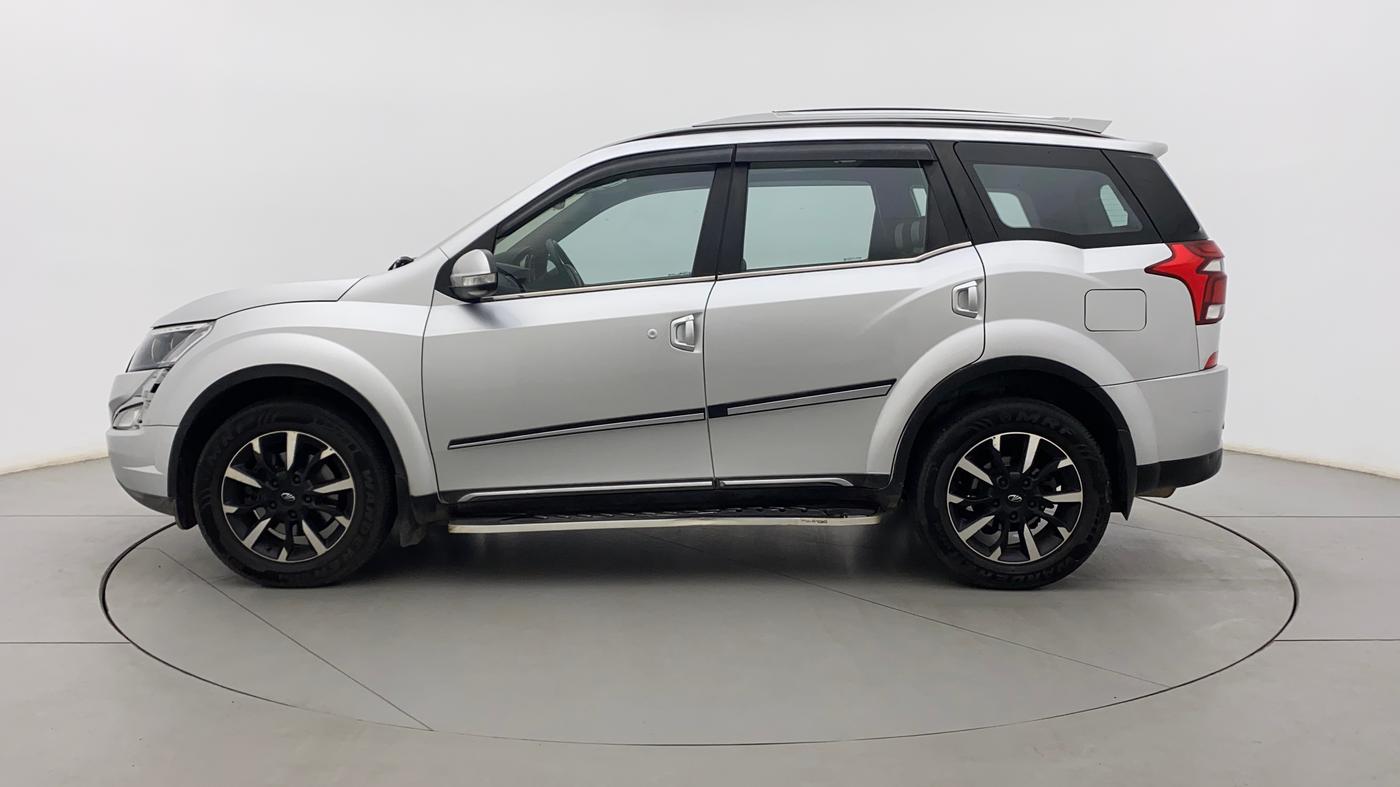 2020 Mahindra XUV500 W11 (O) AT, Diesel, Automatic, 81,907 km, Left Side