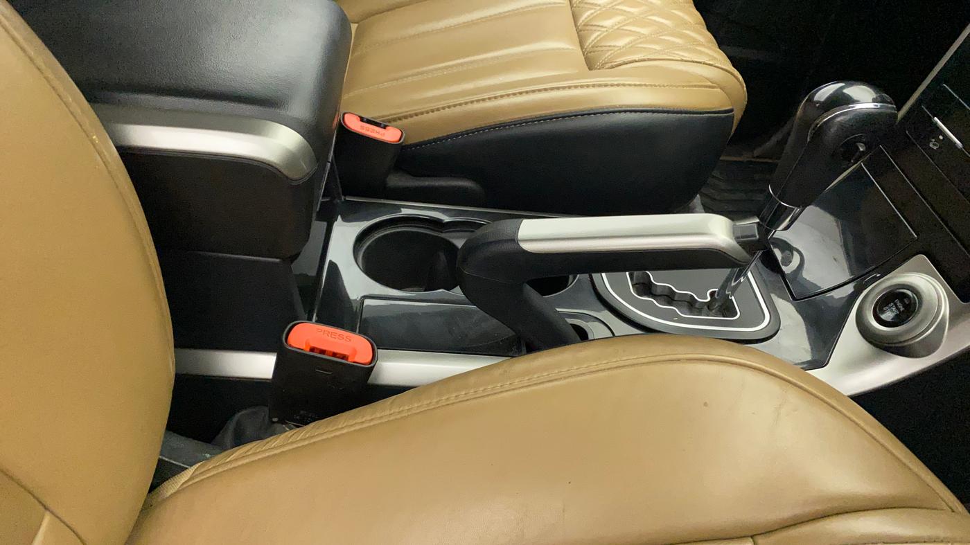 2020 Mahindra XUV500 W11 (O) AT, Diesel, Automatic, 81,907 km, Gear Lever