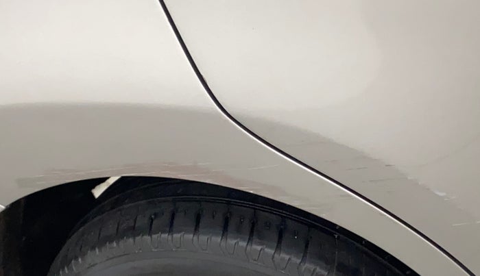 2016 Maruti Baleno ALPHA DIESEL 1.3, Diesel, Manual, 75,407 km, Right quarter panel - Minor scratches