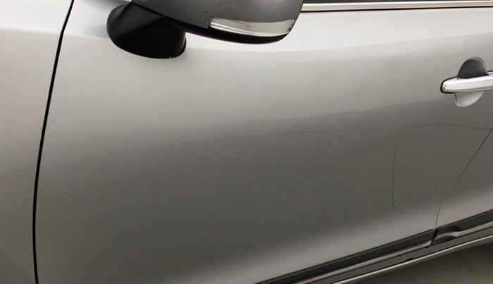 2016 Maruti Baleno ALPHA DIESEL 1.3, Diesel, Manual, 75,407 km, Front passenger door - Slightly dented