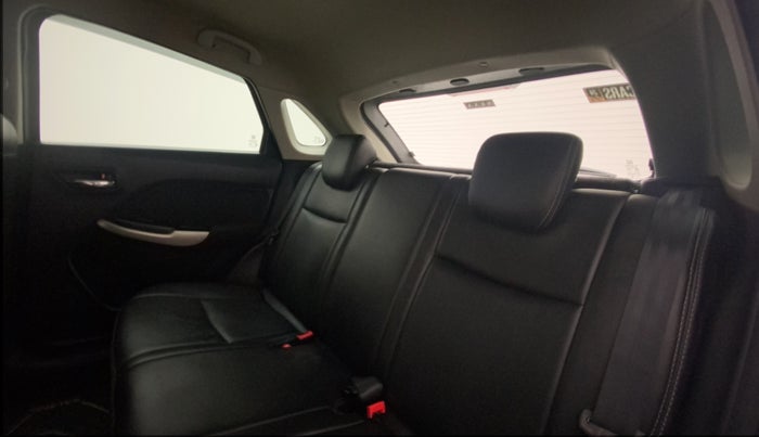 2016 Maruti Baleno ALPHA DIESEL 1.3, Diesel, Manual, 75,407 km, Right Side Rear Door Cabin