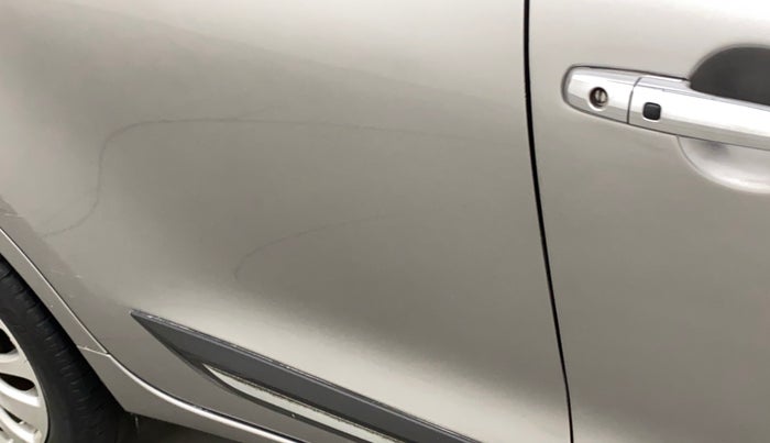 2016 Maruti Baleno ALPHA DIESEL 1.3, Diesel, Manual, 75,407 km, Right rear door - Minor scratches