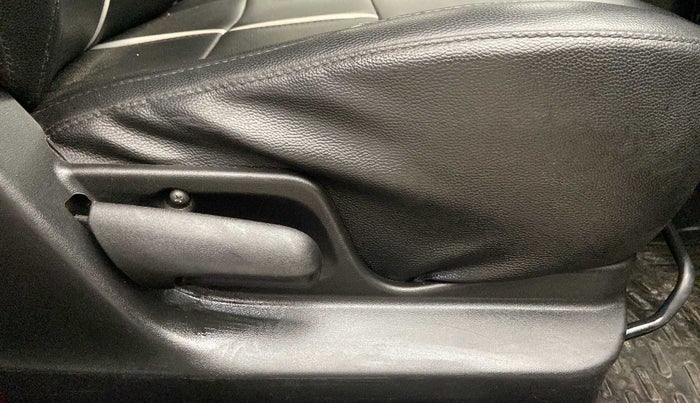 2017 Maruti Swift LXI (O), Petrol, Manual, 42,401 km, Driver Side Adjustment Panel
