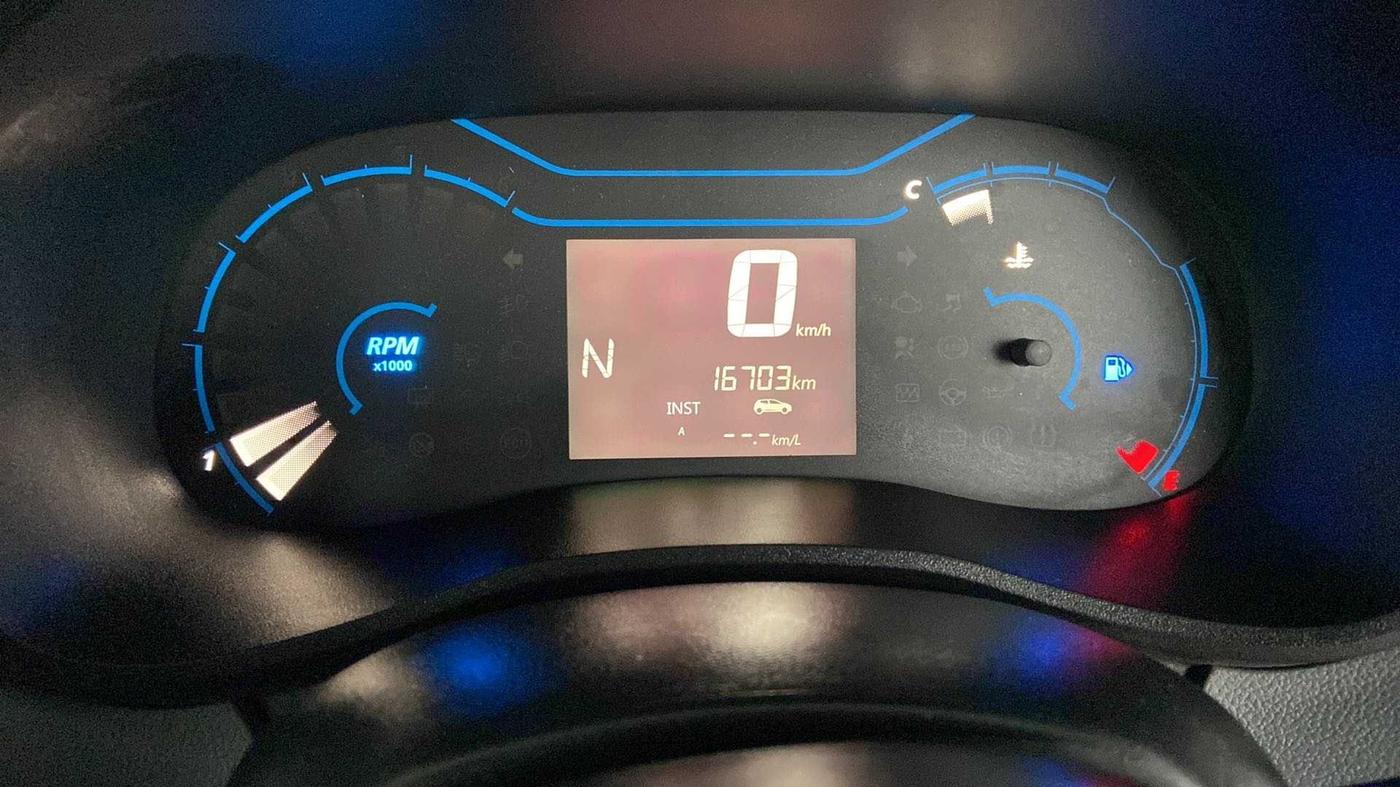 2019 Renault Kwid RXT 1.0 AMT (O), Petrol, Automatic, 16,684 km, Odometer Image