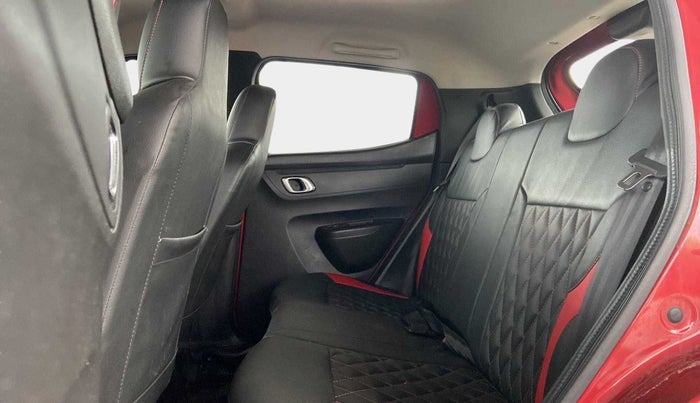 2019 Renault Kwid RXT 1.0 AMT (O), Petrol, Automatic, 16,684 km, Right Side Rear Door Cabin