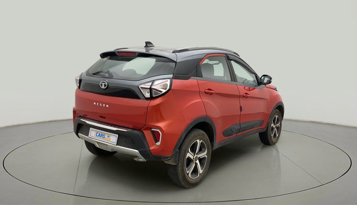 2022 Tata NEXON XZA PLUS SUNROOF DUAL TONE PETROL, Petrol, Automatic, 15,110 km, Right Back Diagonal