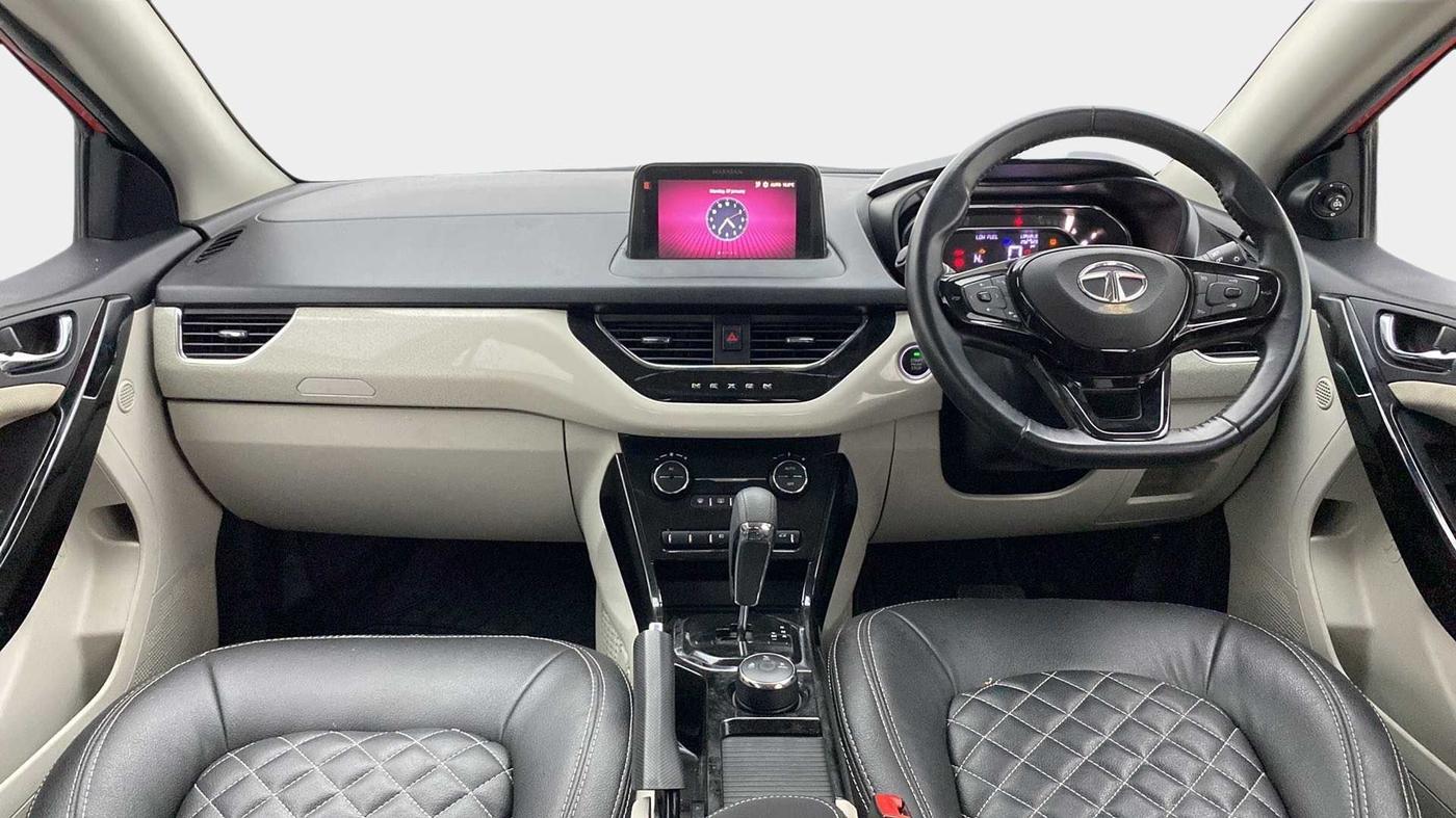 2022 Tata NEXON XZA PLUS SUNROOF DUAL TONE PETROL, Petrol, Automatic, 15,110 km, Dashboard