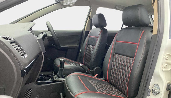 2015 Tata Bolt XM REVOTRON, Petrol, Manual, 40,652 km, Right Side Front Door Cabin